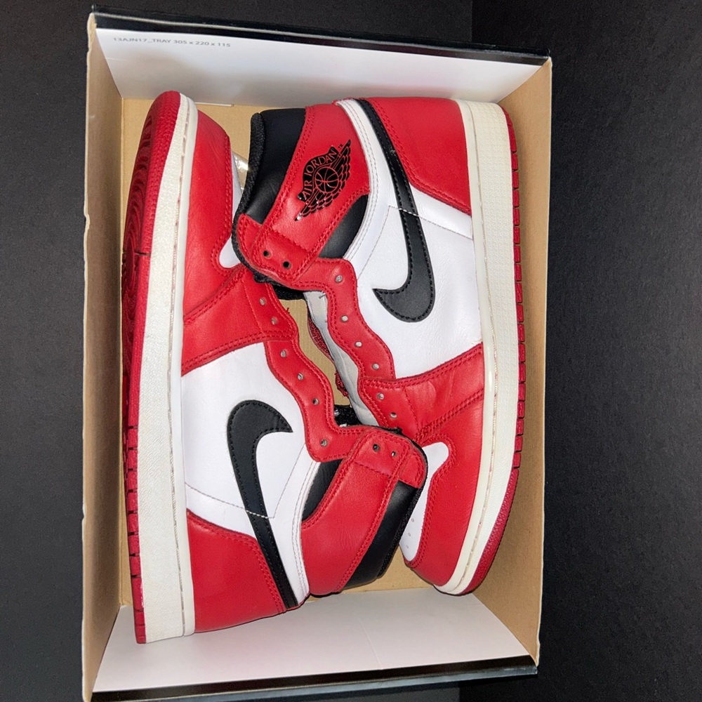 Air Jordan Retro 1 ‘Chicago’